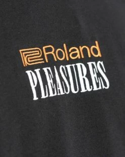 Pleasures ROLAND HEAVYWEIGHT T-SHIRT 8 Pleasures ROLAND HEAVYWEIGHT T-SHIRT -13 Fishing Shop Pleasures Roland Heavyweight Shirt P22W044 2